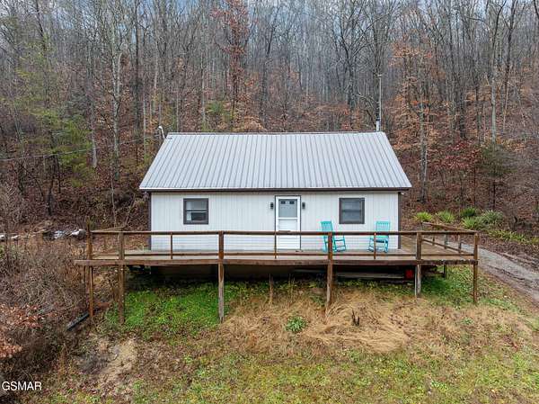 15.4 Acres of Recreational Land with Home for Sale in Sneedville, Tennessee