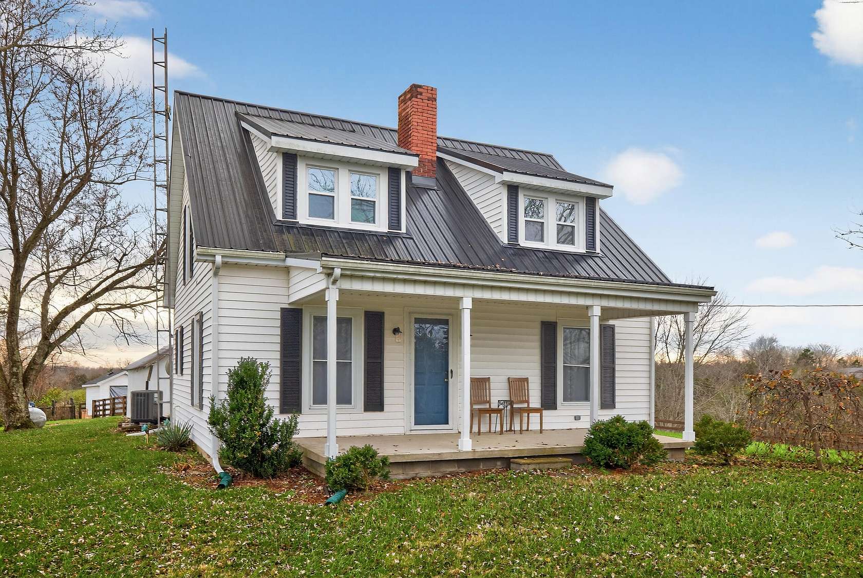 36.5 Acres of Land with Home for Sale in Harrodsburg, Kentucky