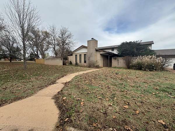 3 Acres of Residential Land with Home for Sale in Enid, Oklahoma