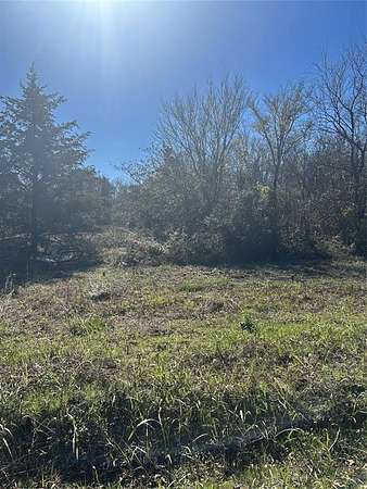 2.54 Acres of Land for Sale in Honey Grove, Texas