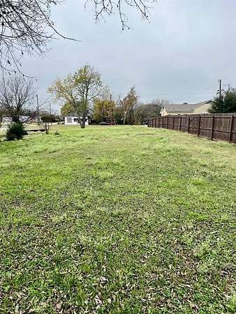 0.17 Acres of Residential Land for Sale in Ennis, Texas