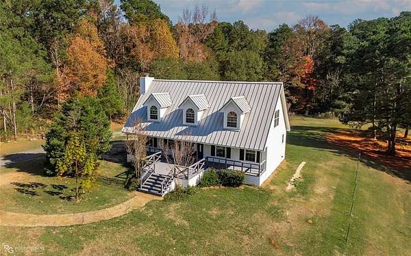 2.5 Acres of Residential Land with Home for Sale in Benton, Louisiana