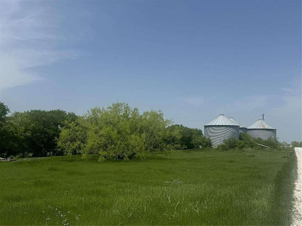 10.1 Acres of Land with Home for Sale in Decatur, Texas