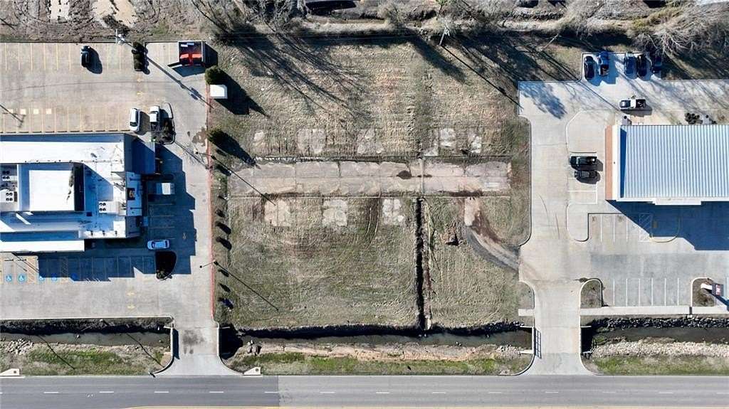 0.94 Acres of Commercial Land for Sale in Russellville, Arkansas