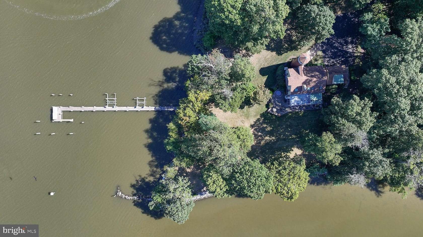 10.3 Acres of Land with Home for Sale in Queenstown, Maryland