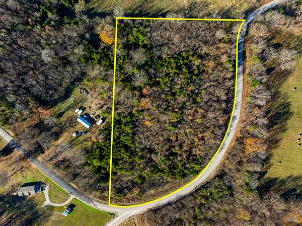 6.28 Acres of Recreational Land for Sale in Locust Grove, Arkansas