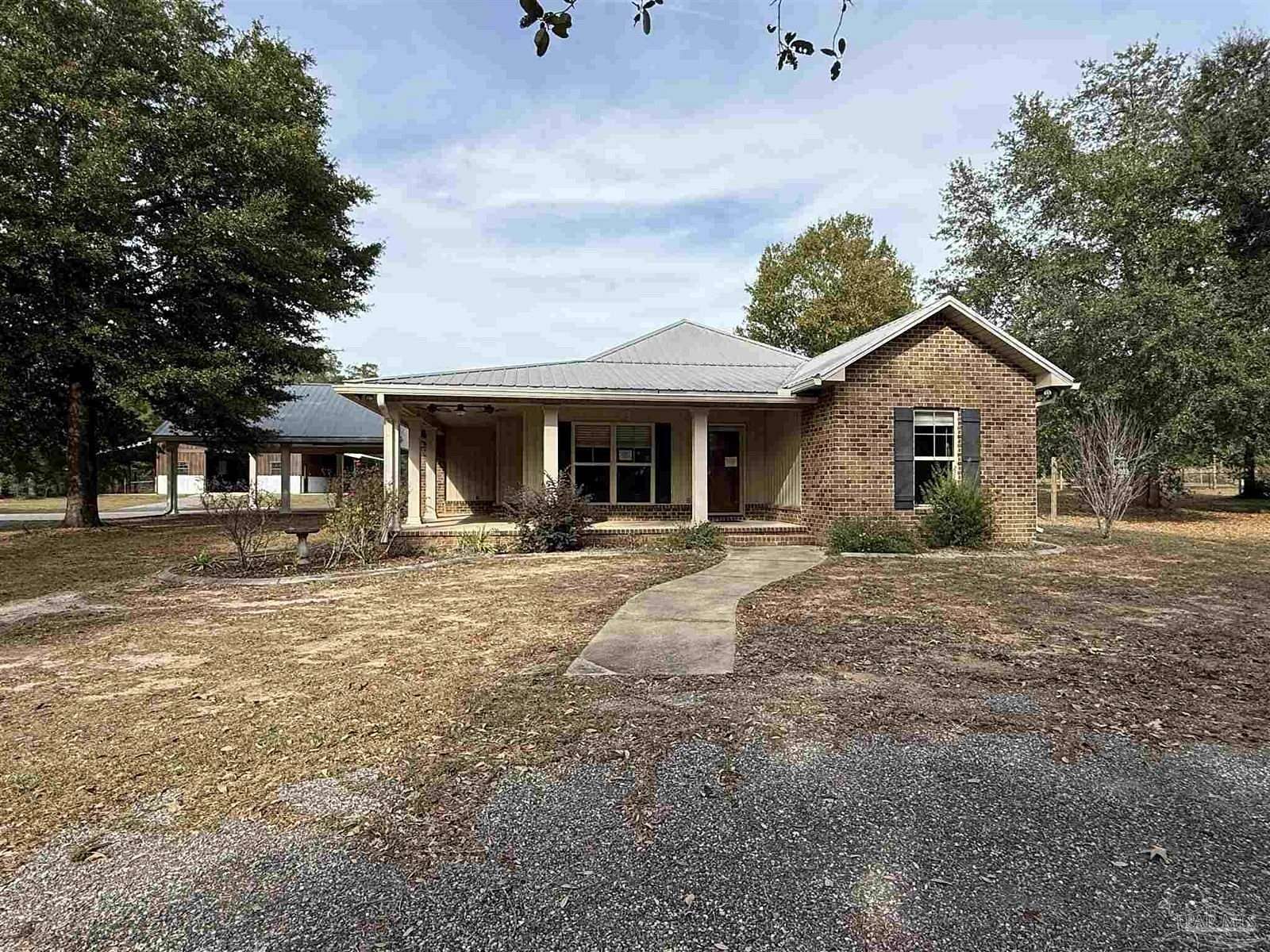 3.44 Acres of Residential Land with Home for Sale in Milton, Florida