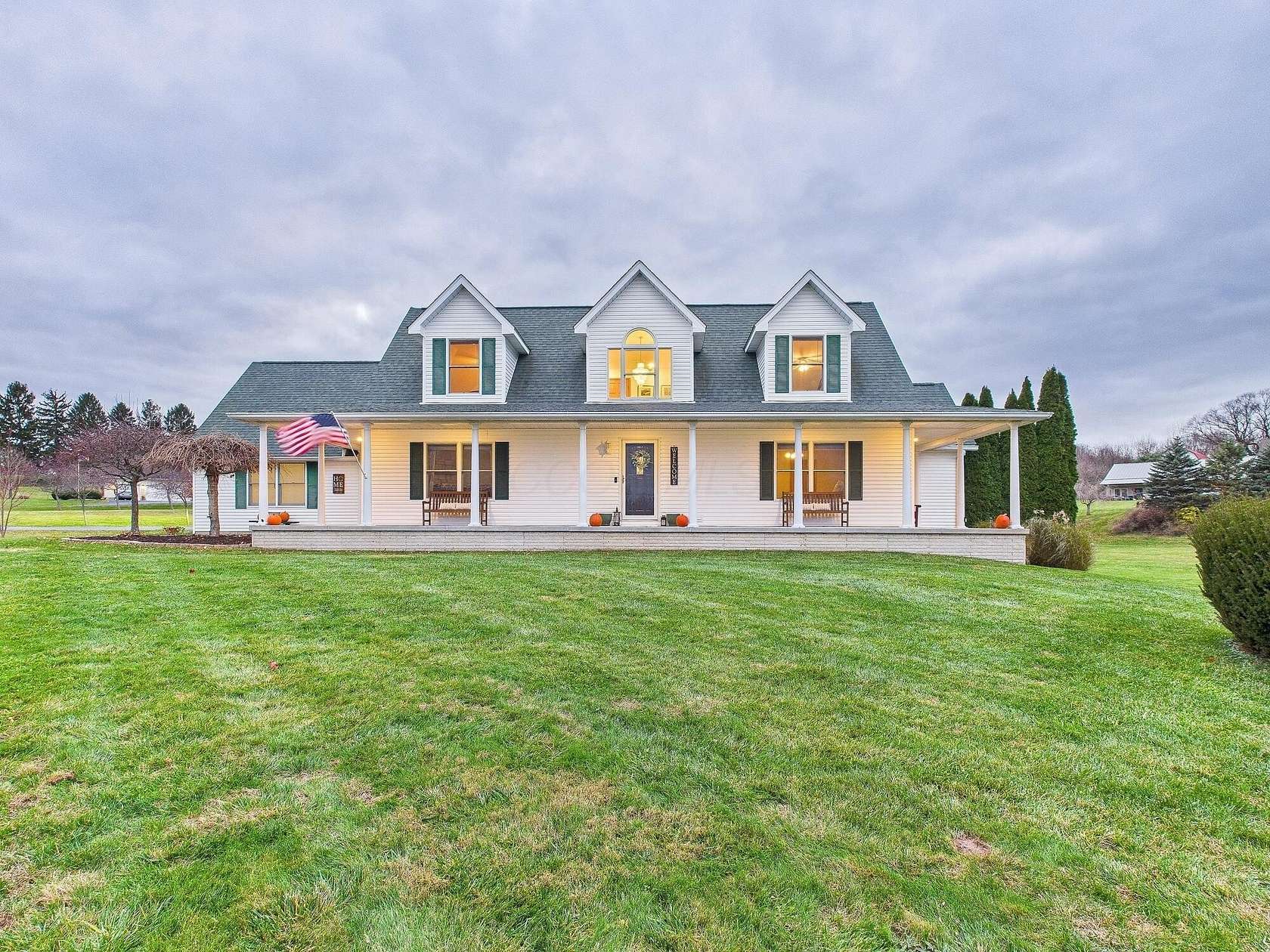 2.82 Acres of Residential Land with Home for Sale in Carroll, Ohio