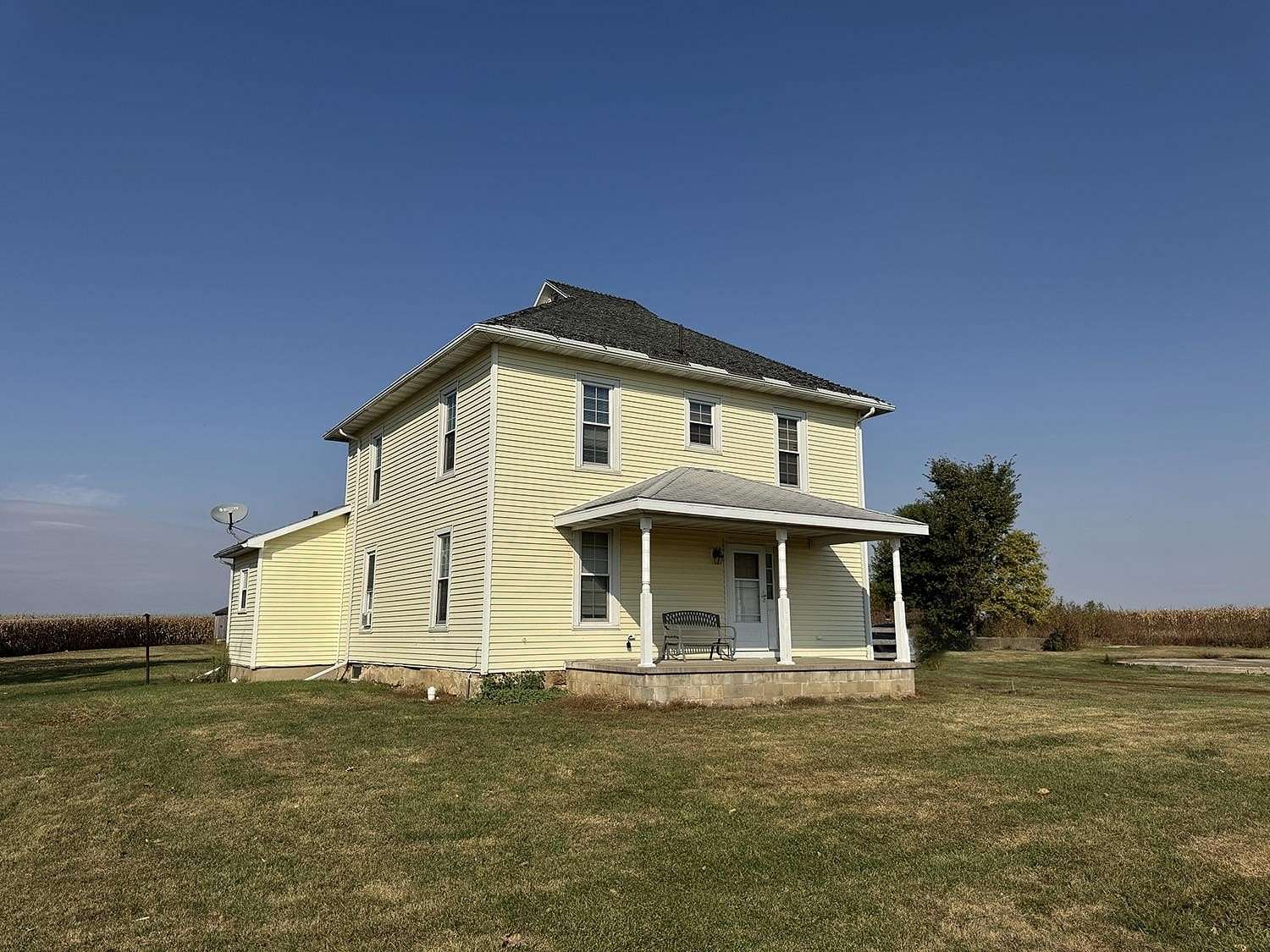 3 Acres of Residential Land with Home for Sale in Chadwick, Illinois