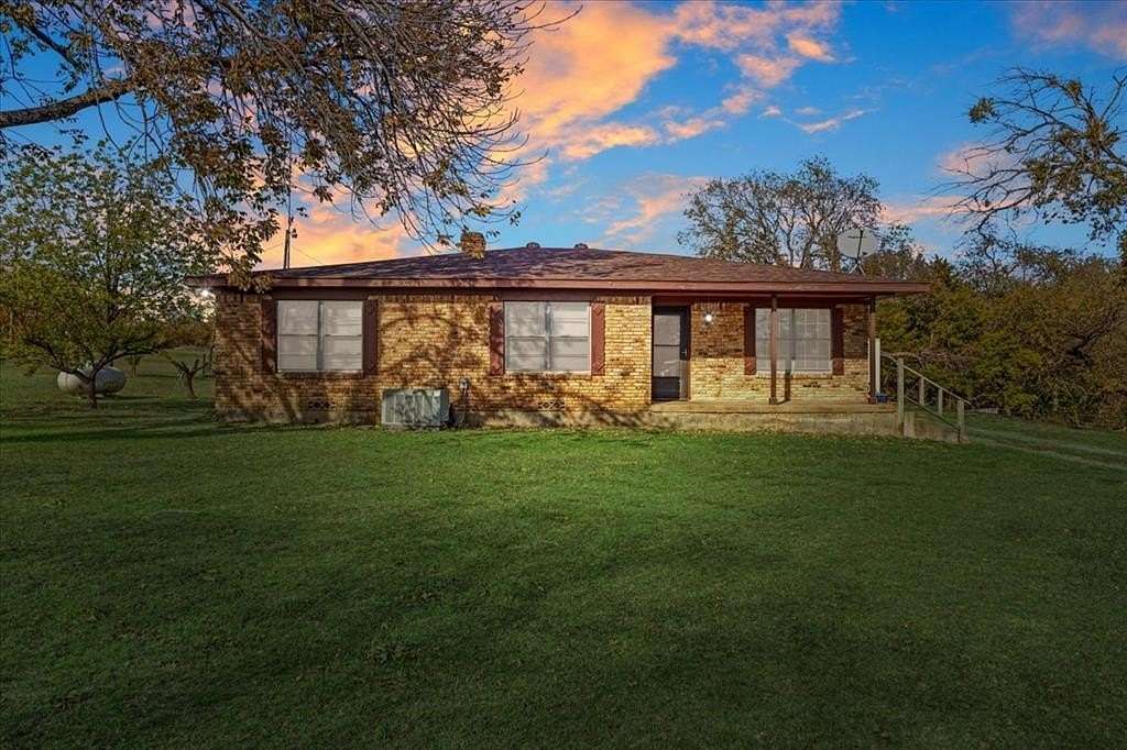 7.72 Acres of Residential Land with Home for Sale in Howe, Texas