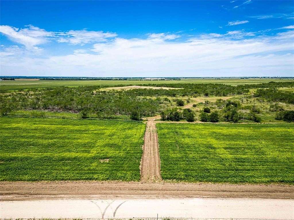 36.5 Acres of Land for Sale in Moody, Texas
