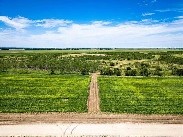 36.5 Acres of Land for Sale in Moody, Texas