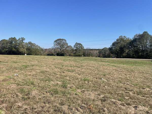 3.65 Acres of Land for Sale in Columbia, Mississippi