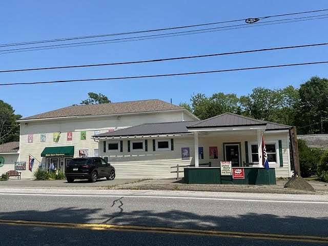 2.7 Acres of Improved Mixed-Use Land for Sale in Northport, Maine