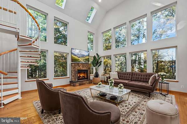 7 Acres of Residential Land with Home for Sale in Vienna, Virginia