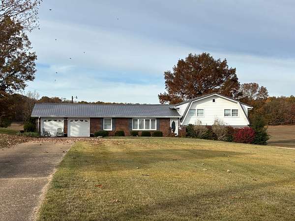 43 Acres of Land with Home for Sale in Doniphan, Missouri