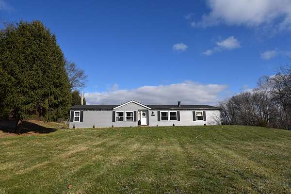 5 Acres of Residential Land with Home for Sale in Lancaster, Ohio