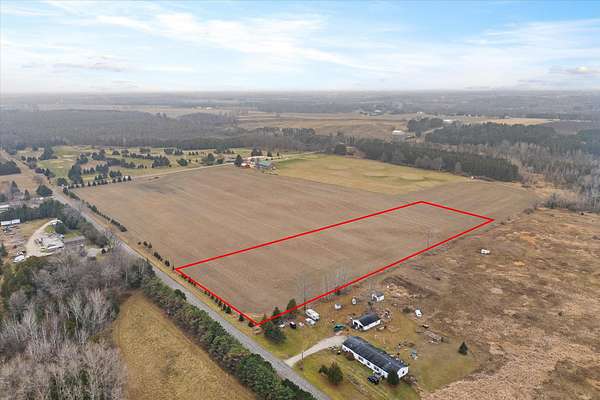 5 Acres of Agricultural Land for Sale in Sturgeon Bay, Wisconsin