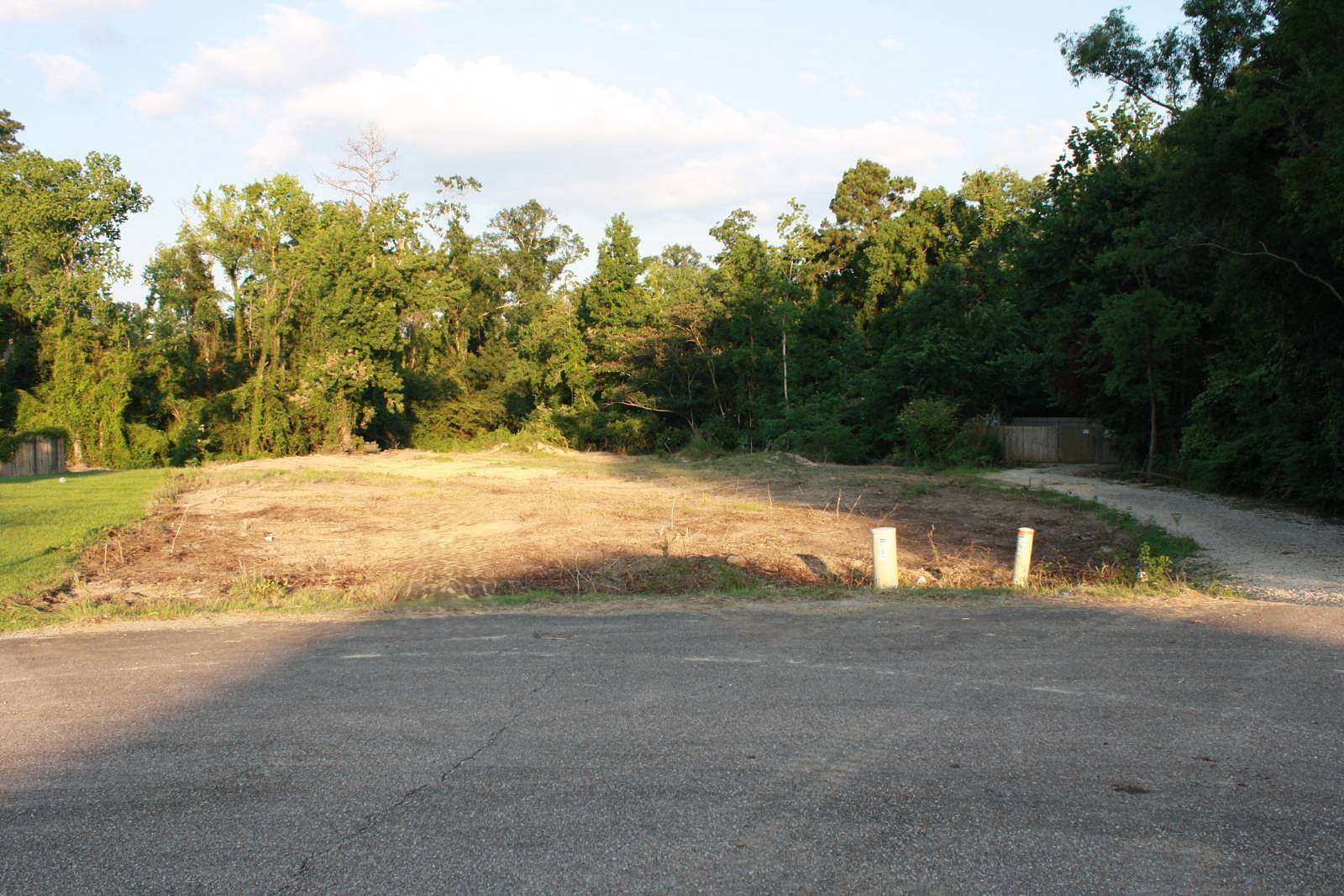 0.66 Acres of Residential Land for Sale in Ponchatoula, Louisiana