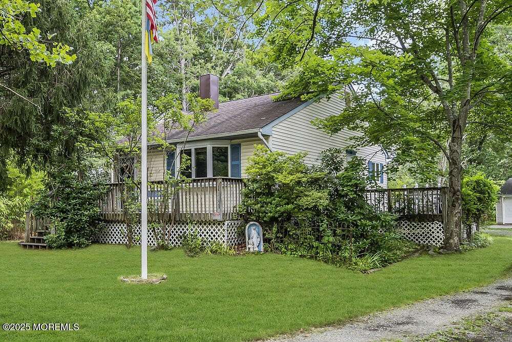 0.84 Acres of Improved Residential Land for Sale in Jackson Township, New Jersey