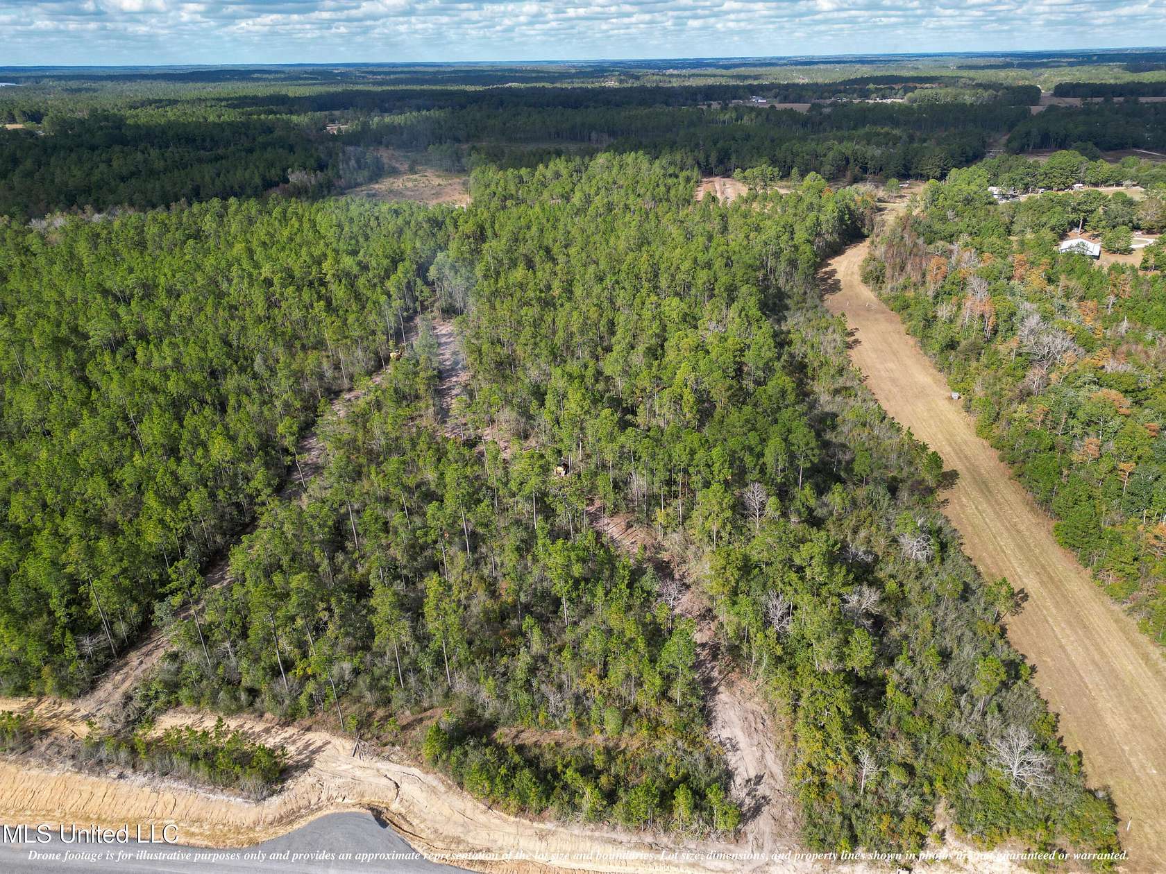 7 Acres of Residential Land for Sale in Kiln, Mississippi