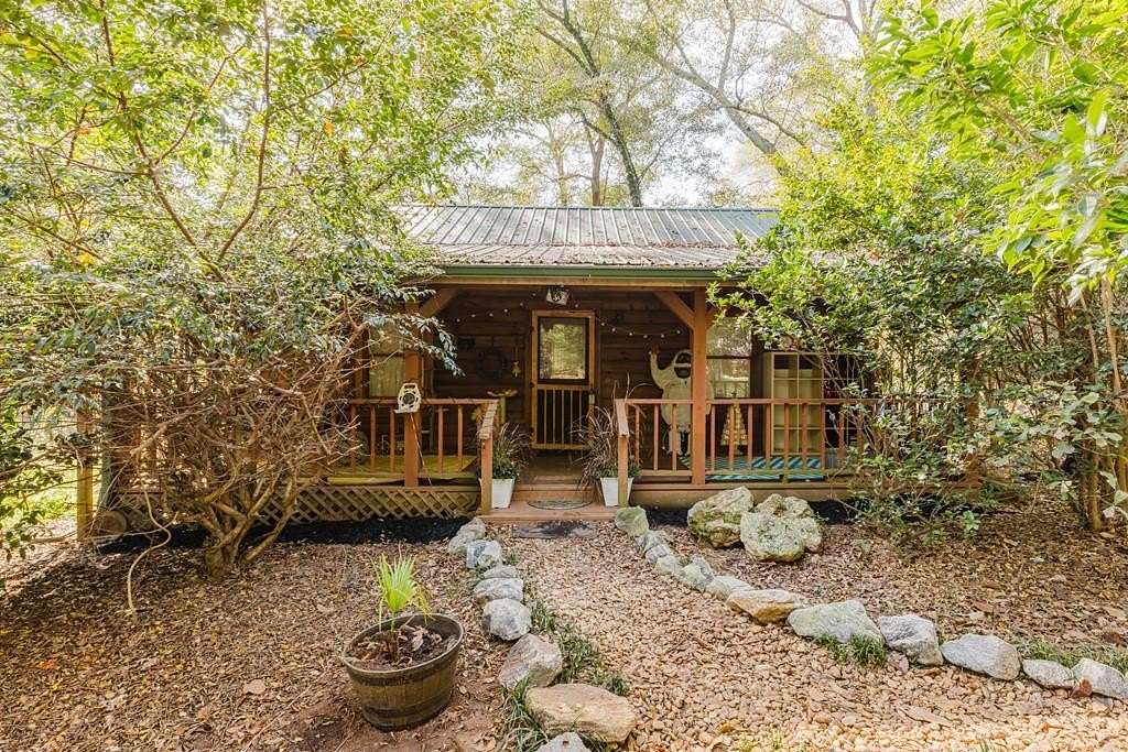 3.18 Acres of Land with Home for Sale in Americus, Georgia