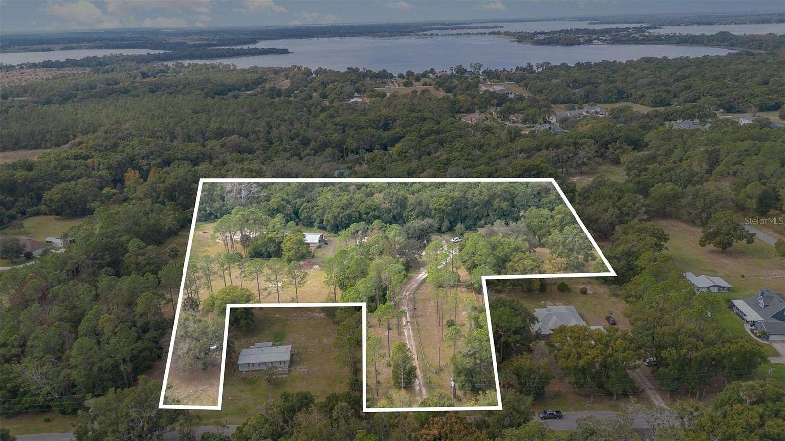 9 Acres of Land with Home for Sale in Mount Dora, Florida