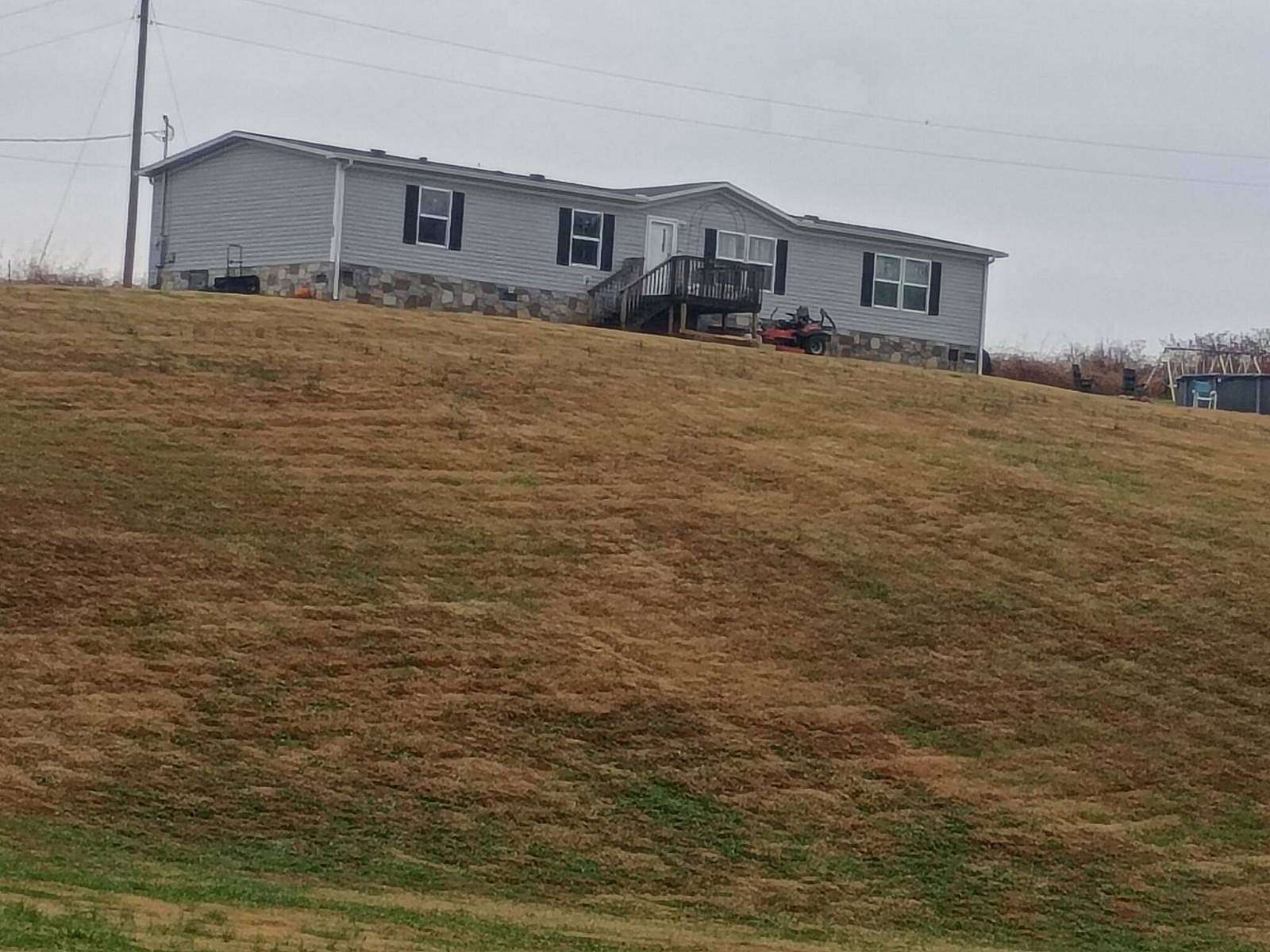 5.53 Acres of Residential Land with Home for Sale in Rutledge, Tennessee