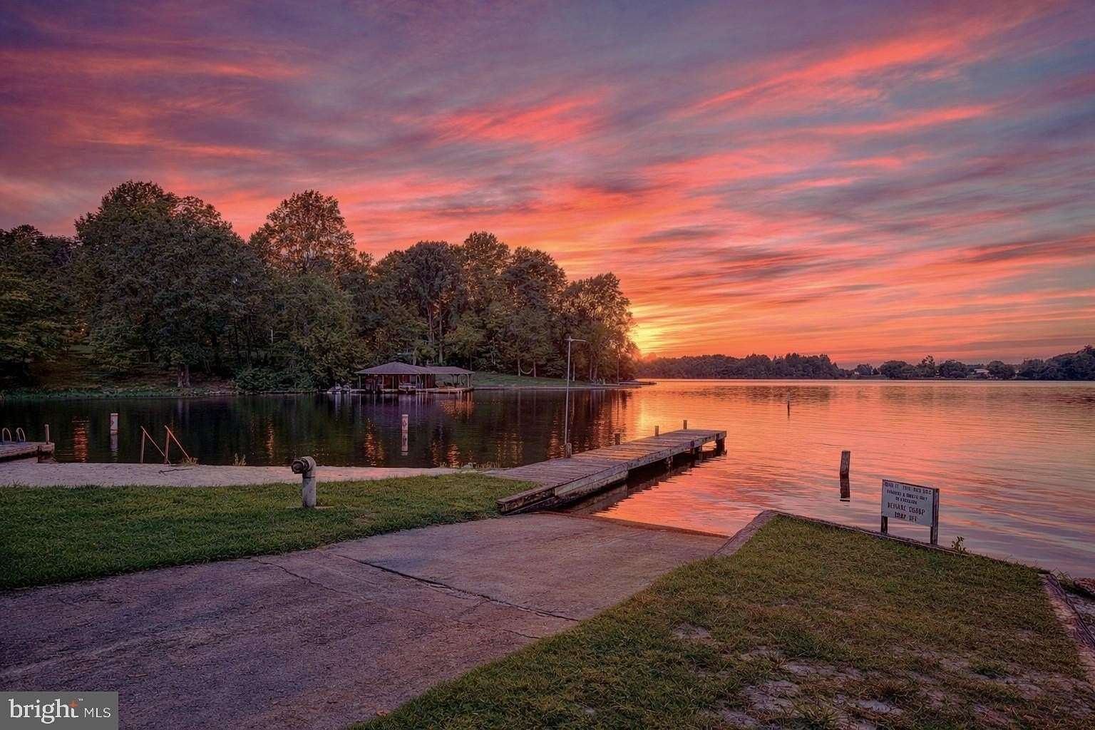 2 Acres of Residential Land for Sale in Mineral, Virginia