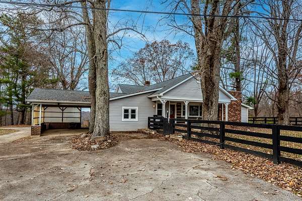 21.3 Acres of Land with Home for Sale in Washington Township, Ohio