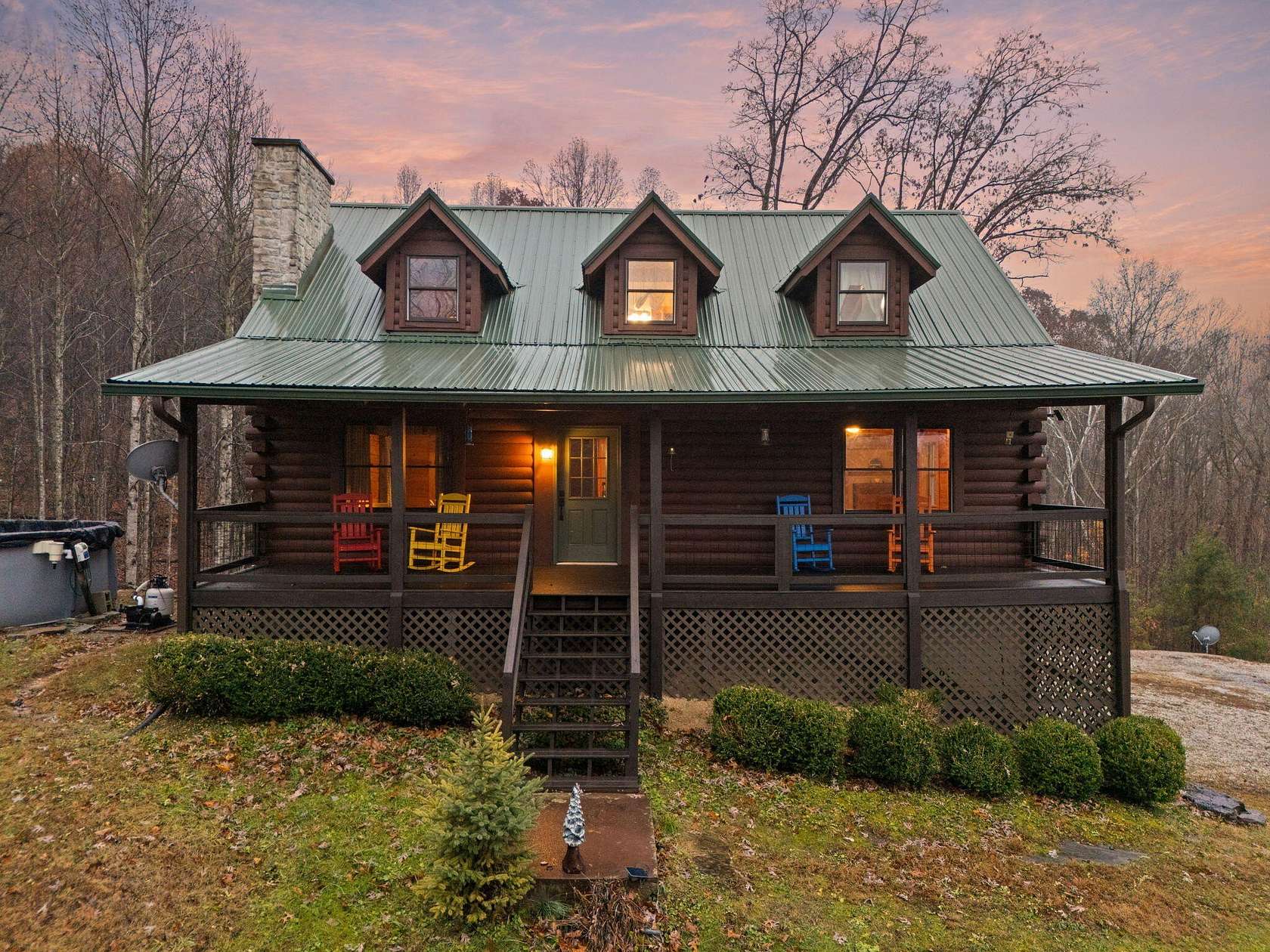 34.3 Acres of Recreational Land with Home for Sale in Jeffersonville, Kentucky