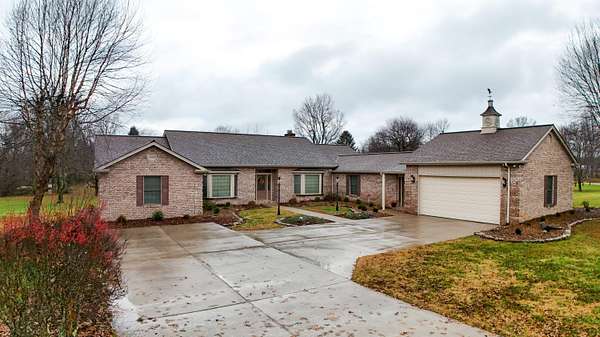 2.49 Acres of Residential Land with Home for Sale in Corbin, Kentucky