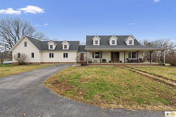 11.3 Acres of Land with Home for Sale in Fountain Run, Kentucky