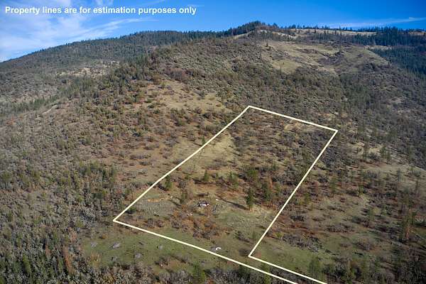 10.8 Acres of Land for Sale in Eagle Point, Oregon