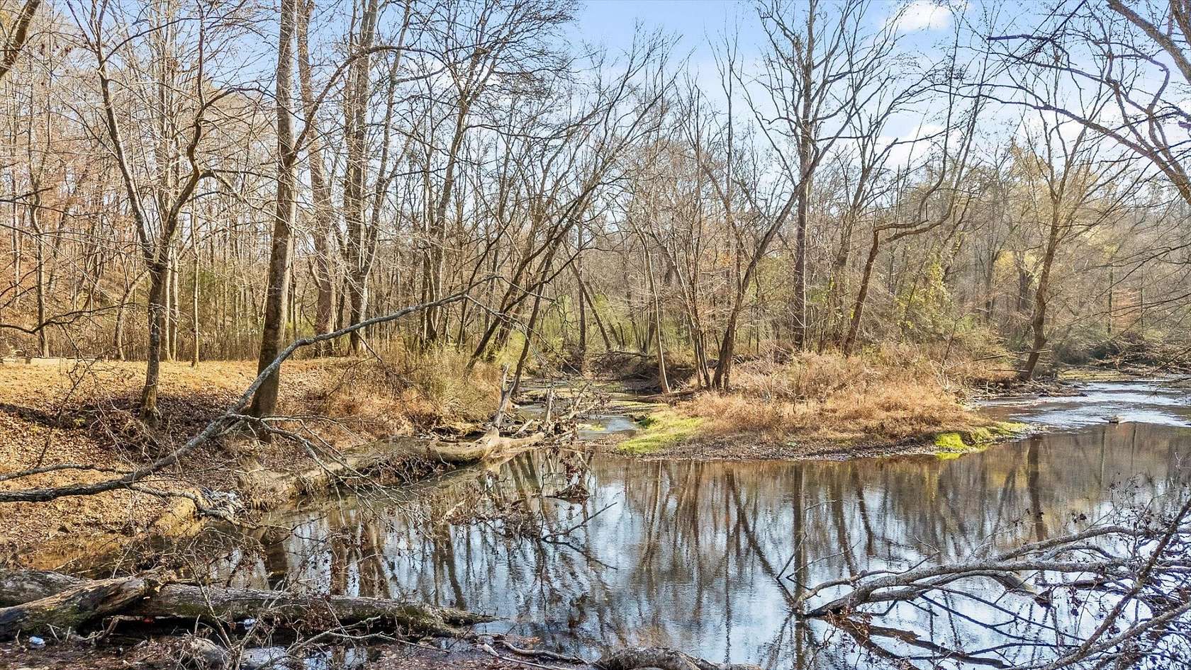 12.5 Acres of Recreational Land for Sale in Hixson, Tennessee