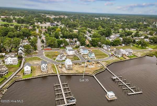 0.07 Acres of Residential Land for Sale in Washington, North Carolina