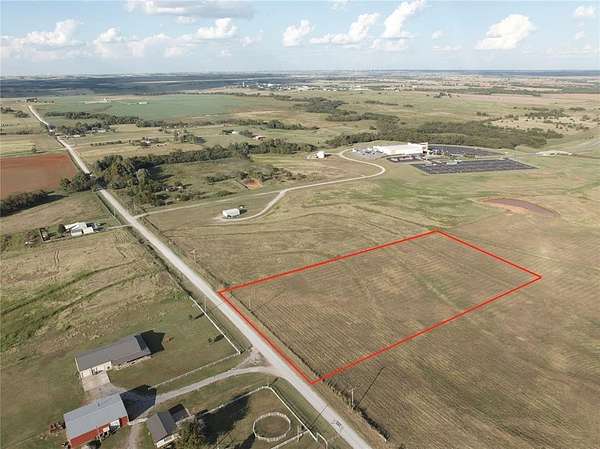 5 Acres of Residential Land for Sale in Pocasset, Oklahoma