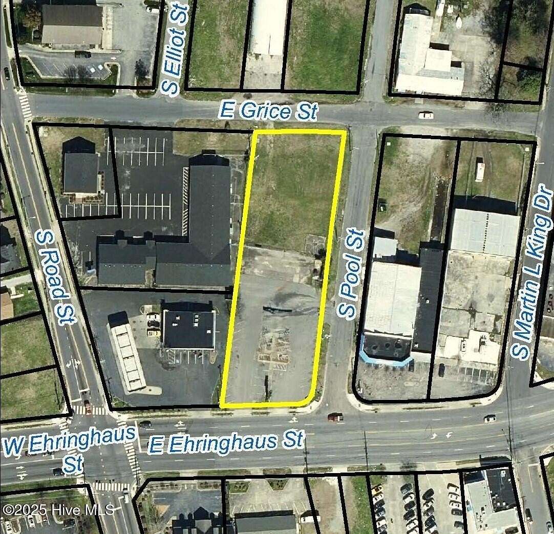 0.9 Acres of Commercial Land for Sale in Elizabeth City, North Carolina