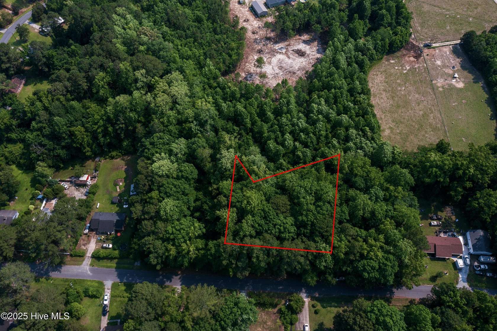 0.61 Acres of Residential Land for Sale in Chocowinity, North Carolina