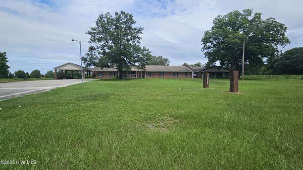 2.37 Acres of Improved Residential Land for Sale in Wallace, North Carolina