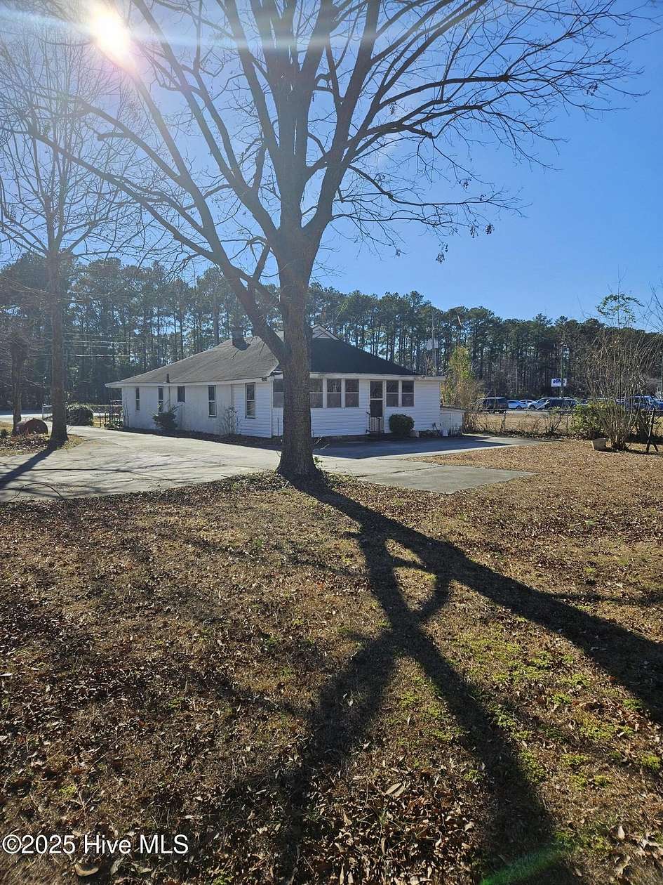 0.46 Acres of Improved Commercial Land for Sale in Jacksonville, North Carolina