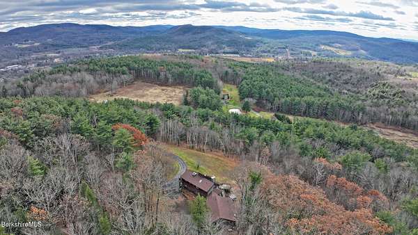 5.38 Acres of Residential Land with Home for Sale in New Lebanon, New York