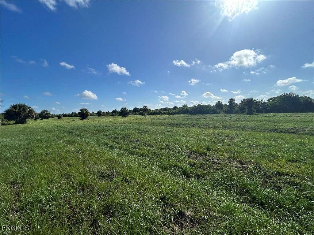 5 Acres of Agricultural Land for Sale in Punta Gorda, Florida