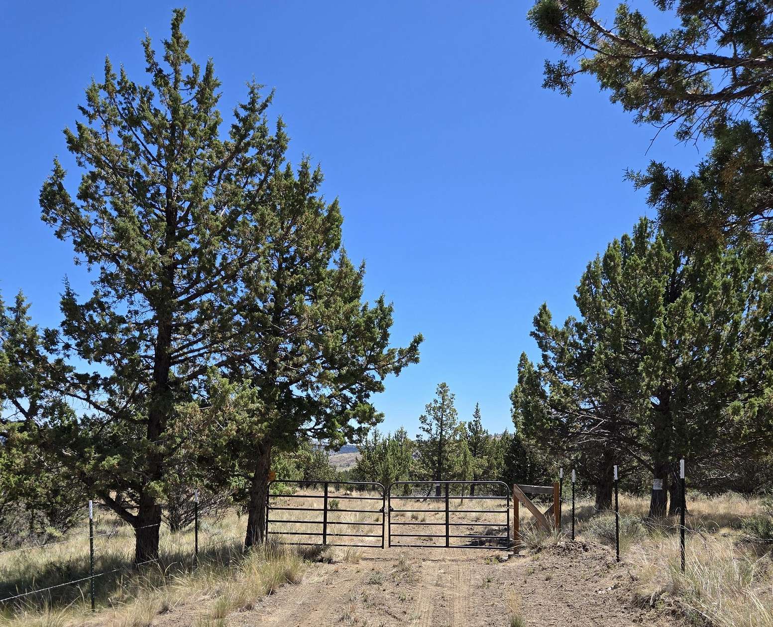 6 Acres of Residential Land for Sale in Prineville, Oregon