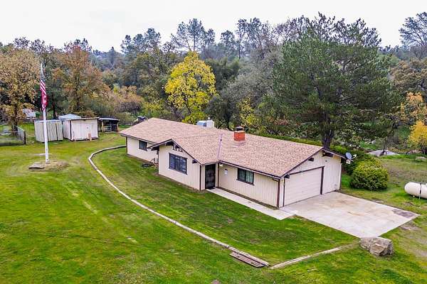 4.85 Acres of Residential Land with Home for Sale in Auberry, California