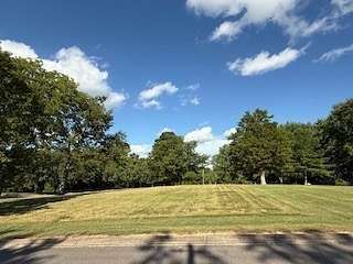 1.34 Acres of Residential Land for Sale in Columbia, Tennessee