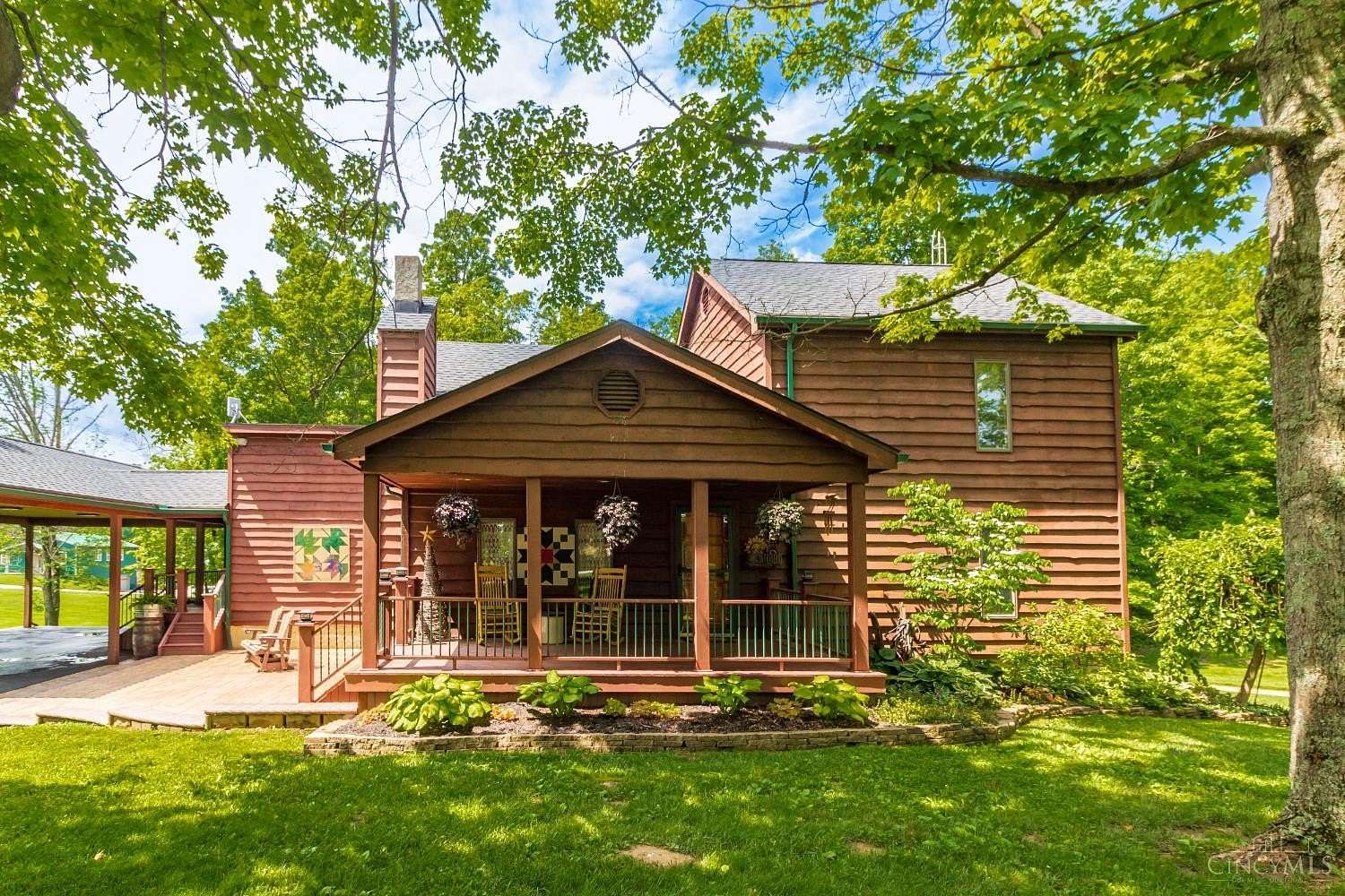 3.8 Acres of Residential Land with Home for Sale in Winchester Township, Ohio