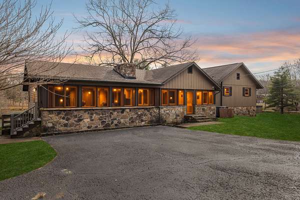 2 Acres of Residential Land with Home for Sale in Tracy City, Tennessee