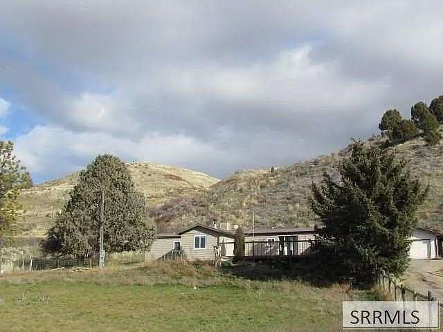 5 Acres of Residential Land with Home for Sale in Inkom, Idaho