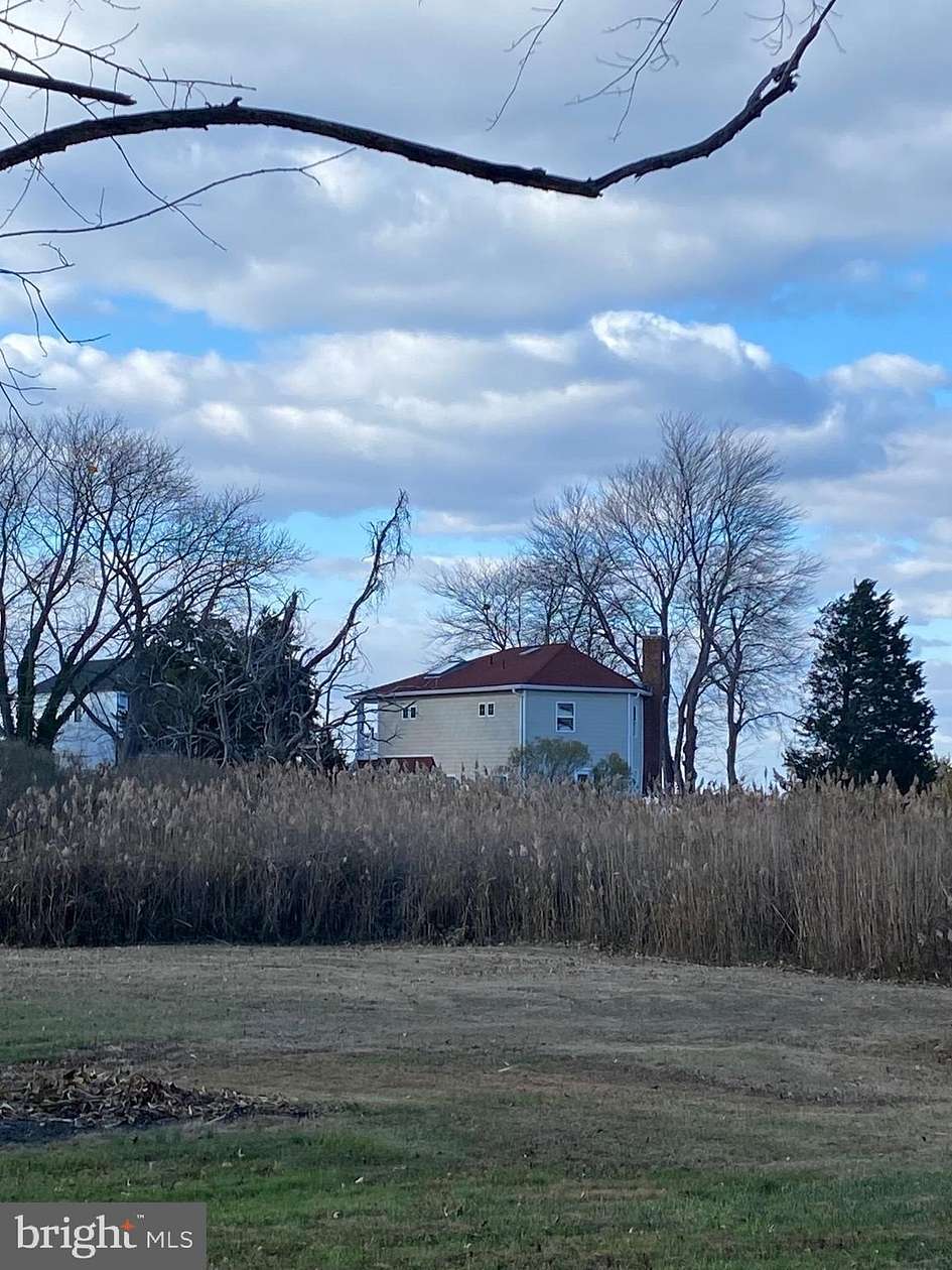 1.5 Acres of Residential Land with Home for Sale in Stevensville, Maryland